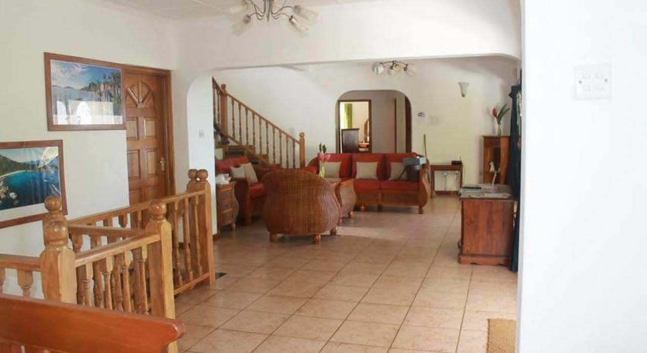 Maison Oasis Reef Estate Anse aux Pins Extérieur photo